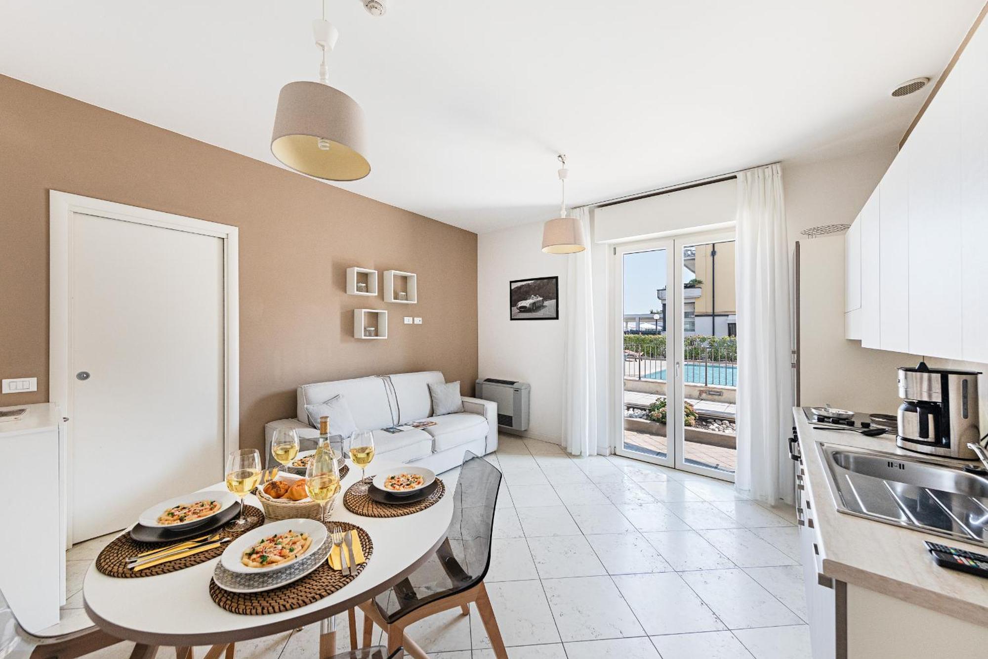 Residenza Miralago II By Wonderful Italy Desenzano del Garda Exteriör bild