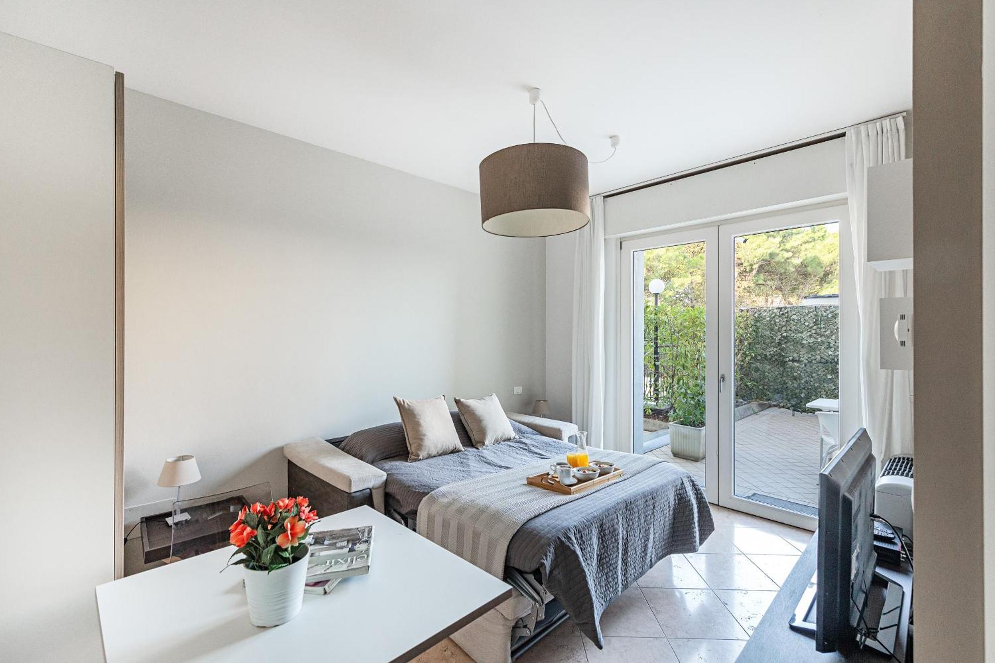 Residenza Miralago II By Wonderful Italy Desenzano del Garda Exteriör bild