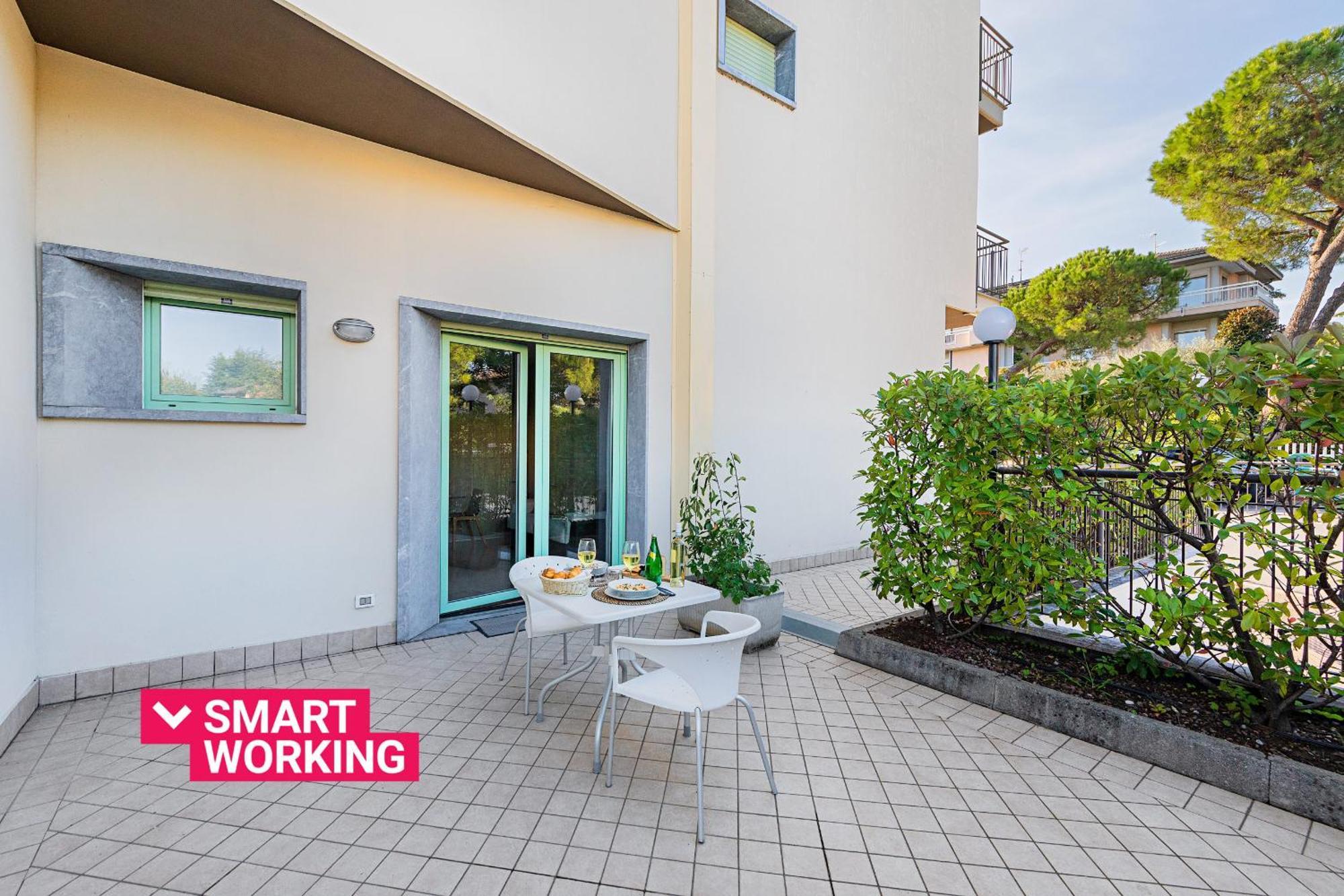 Residenza Miralago II By Wonderful Italy Desenzano del Garda Exteriör bild