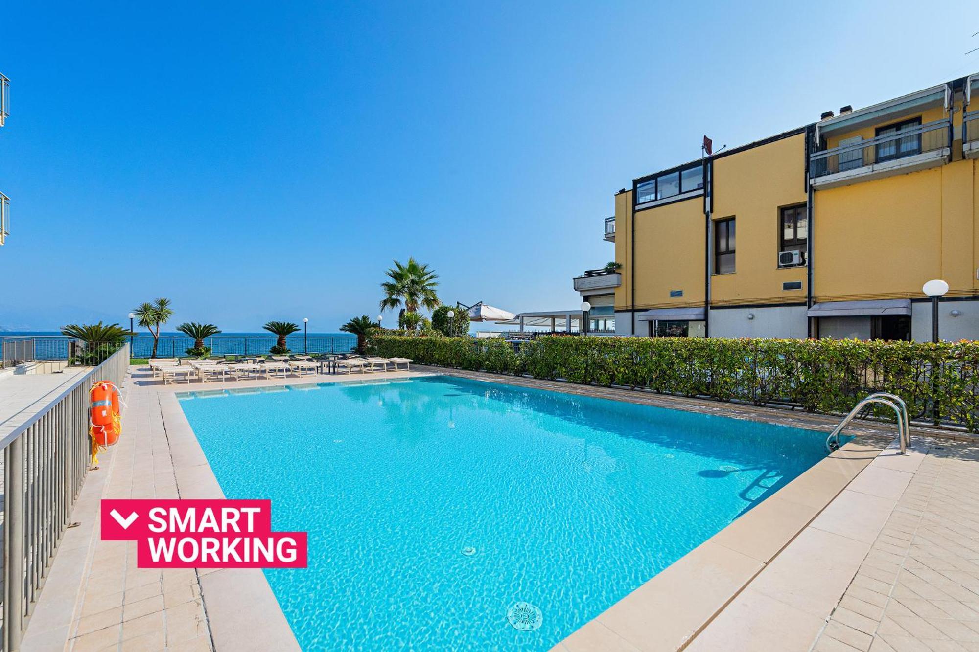 Residenza Miralago II By Wonderful Italy Desenzano del Garda Exteriör bild